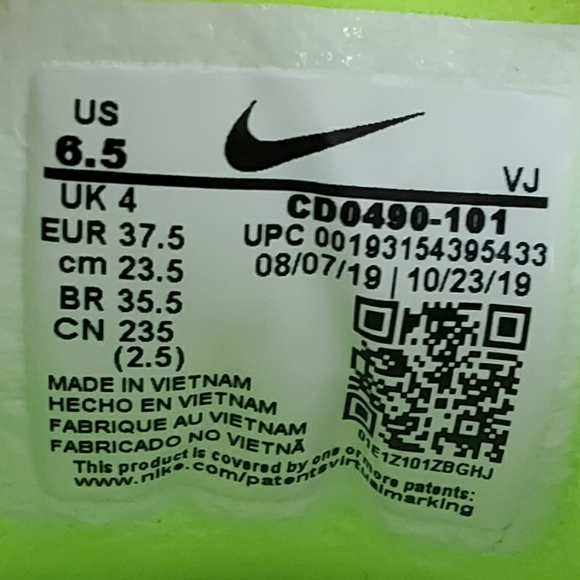 Nike Air Max 90 'Volt' Women's Running Shoes - Picture 10 of 15